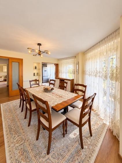Apartament cu 4 camere în Floreasca