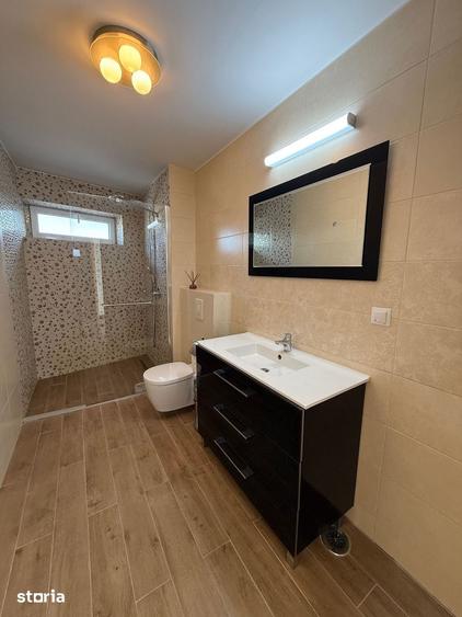 Apartament cu 5 camere în Băneasa