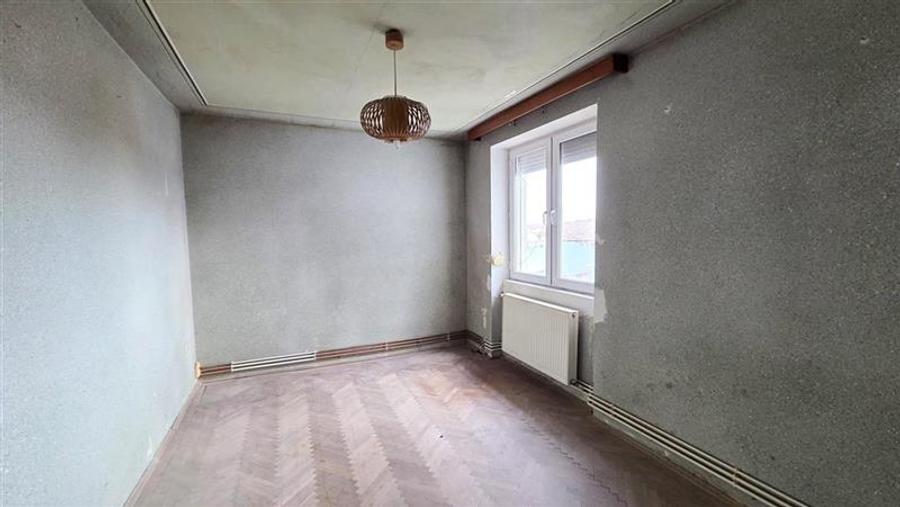 Apartament cu 3 camere decomandat în Elisabetin