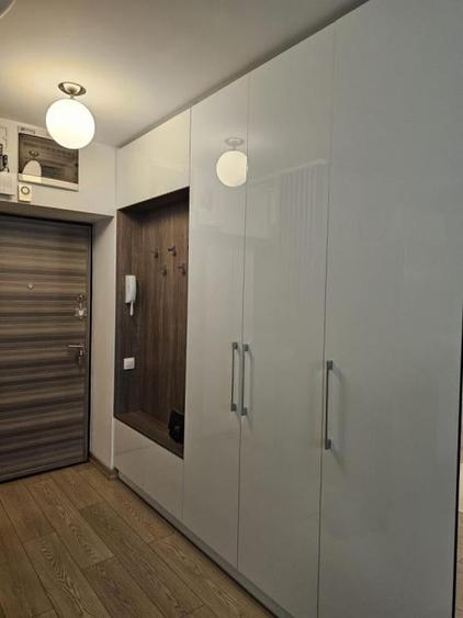 Apartament cu 2 camere în 13 Septembrie