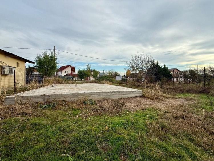 Teren Construcții intravilan de 1207 mp, în Domnești