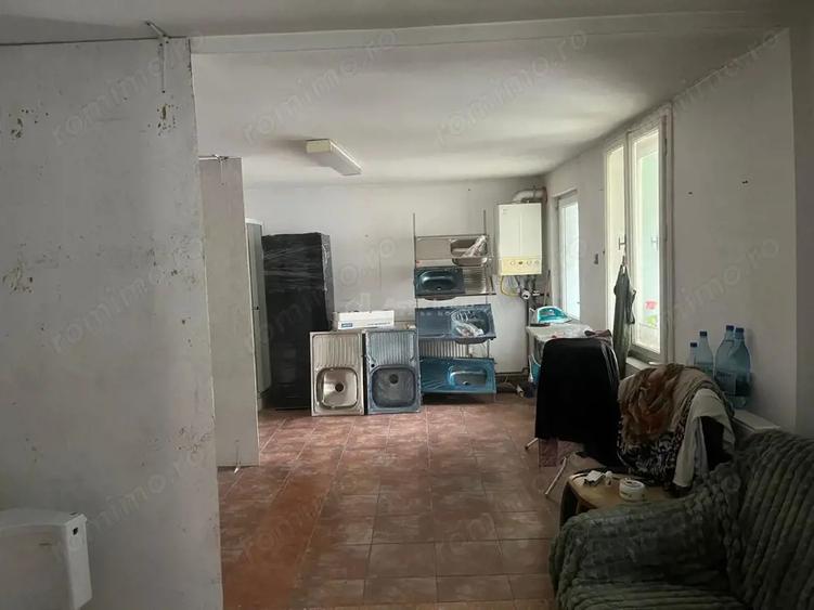 Spațiu comercial, de 65 mp, în Caransebeș
