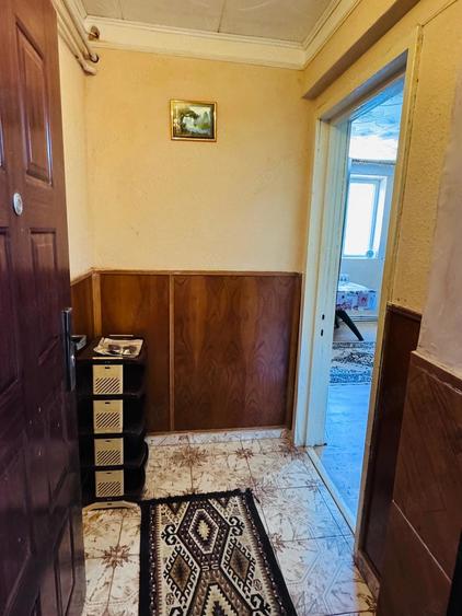 Apartament cu 2 camere nedecomandat în Central