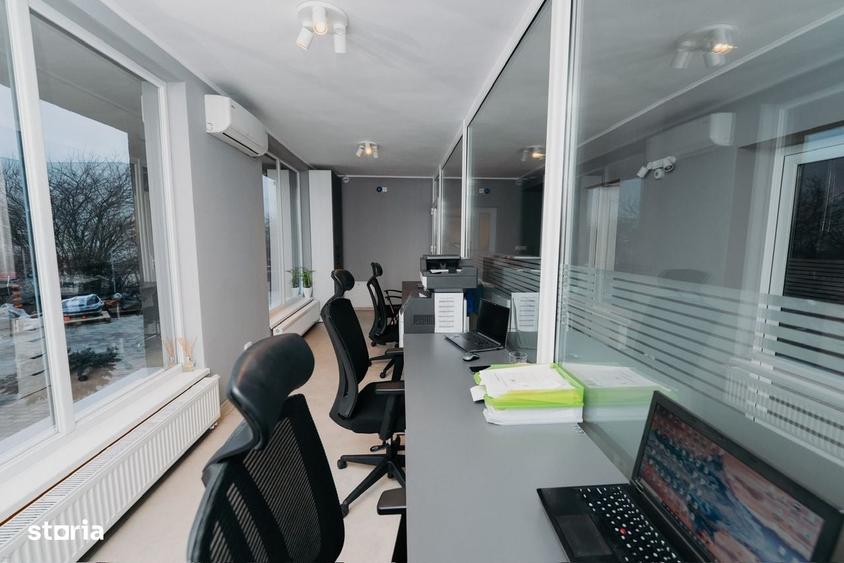 Spațiu comercial, de 322 mp, în Central