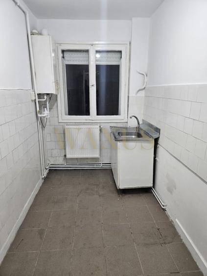 Apartament cu 2 camere decomandat în Sud-Est