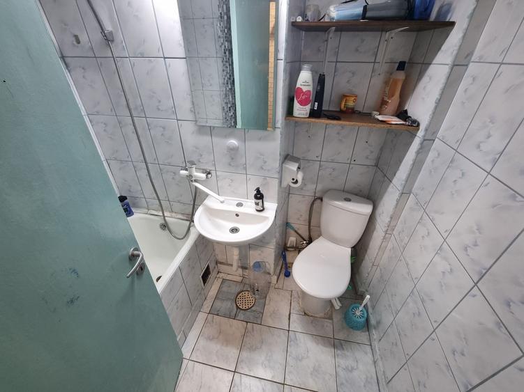 Apartament cu 2 camere semidecomandat, mobilat în Groapa