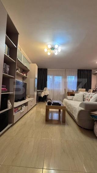 Apartament cu 2 camere semidecomandat, mobilat în Florești