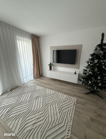 Apartament cu 3 camere în Florești