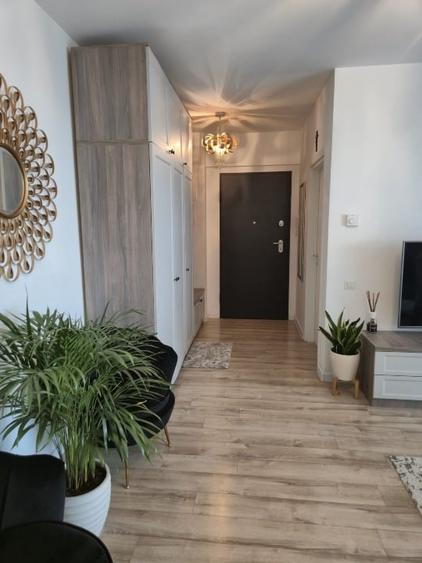 Apartament cu 3 camere decomandat, mobilat în Pantelimon