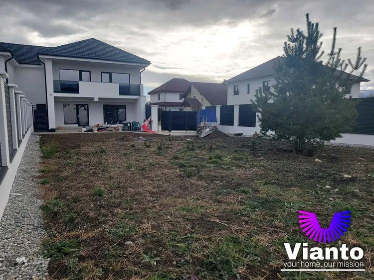 Casă individuală cu 4 camere cu Canalizare în Șelimbăr