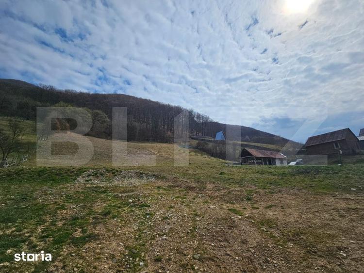 Teren de 4000 mp, în Central