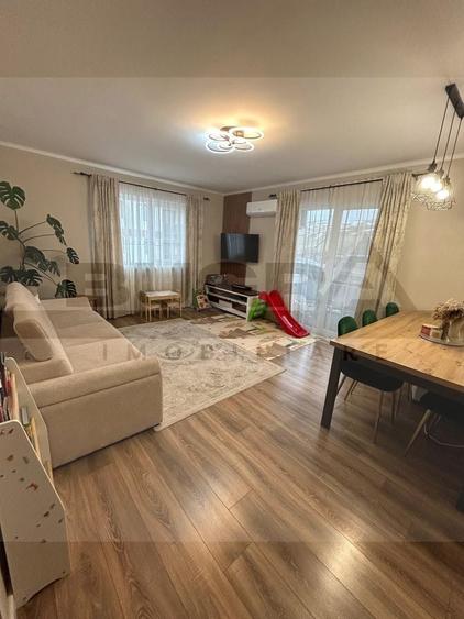Apartament cu 3 camere decomandat, mobilat în Apahida