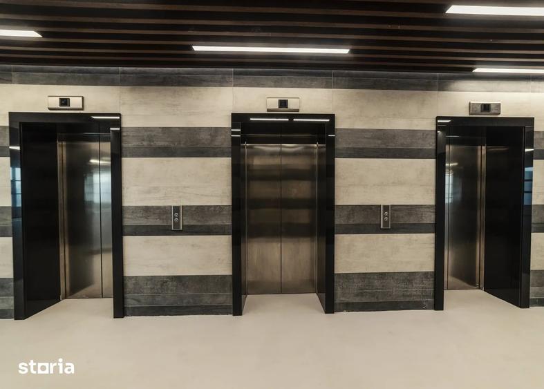 Spațiu comercial, de 1,100 mp, în Central