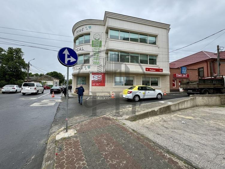 Spațiu comercial/Clinică Medicală de v&acirc;nzare Medgidia, Constanța - 3