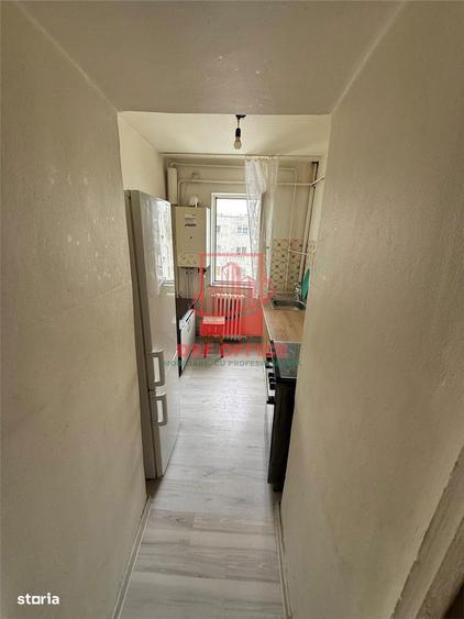Apartament 2 camere semidecomandat in Mircea cel Batran - 2