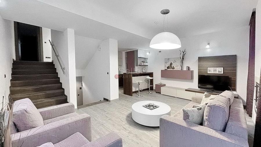 Complex Silver Mountain - 1