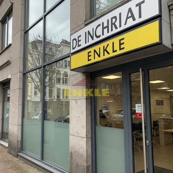 Spatiu comercial , suprafata de 120 mp, zona Bucovina - 2