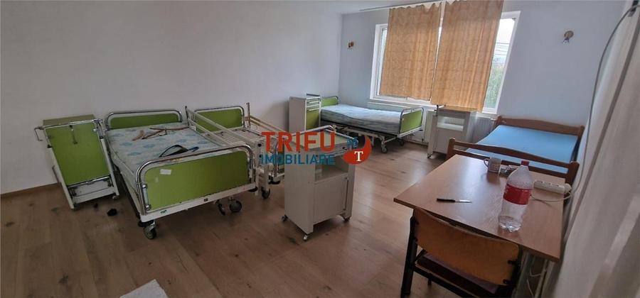 Casa de vanzare 9 camere 878 mp teren zona Barabant - 12