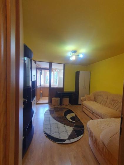 Ofer spre inchiriere garsoniera - 1