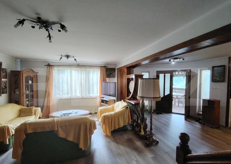 Casa cu mobilier premium ?i gradina spectaculoasa in Ta - 5