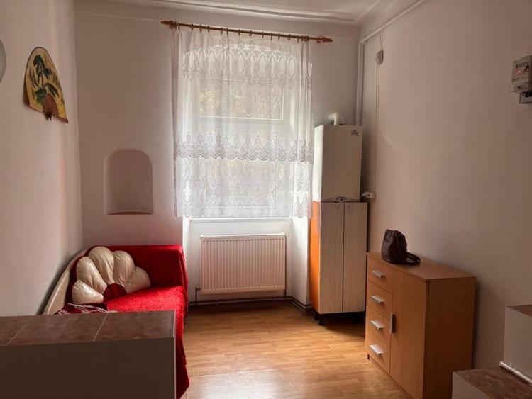 2 camere Piata Brasaai-Centrul Istoric - 5