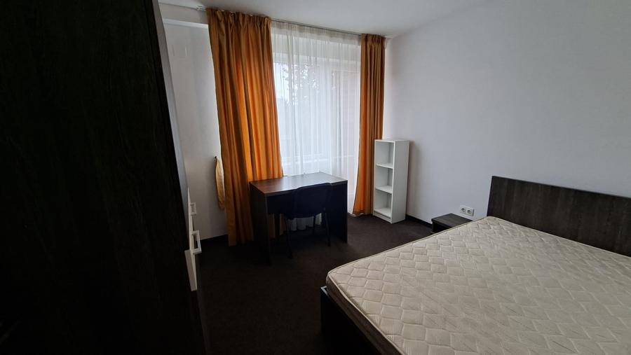 De inchiriat ap. 4 camere, Tg. Mures, 7 Noiembrie, Zona UMF - 4