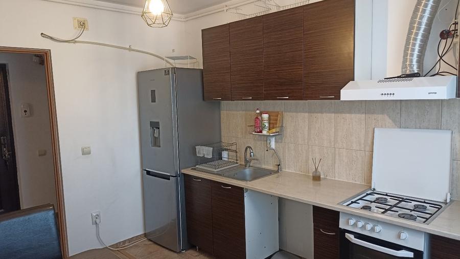 Proprietar, închiriez apartament - 8