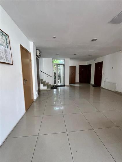 RECO spatiu comercial de vanzare in zona  ultra centrala - 2