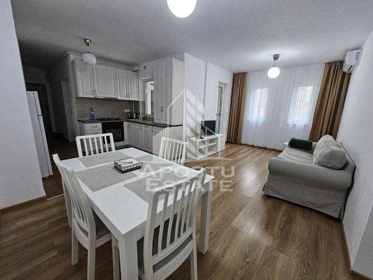 Apartament cu 3 camere, bloc nou, etaj intermediar, loc de parcare - 1