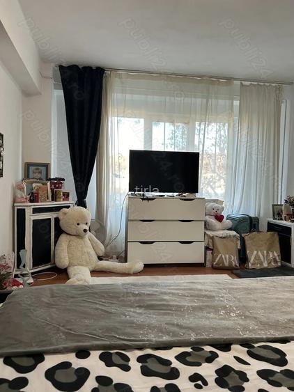 Inchiriez apartament cu o camera Inchiriez apartament cu o camera