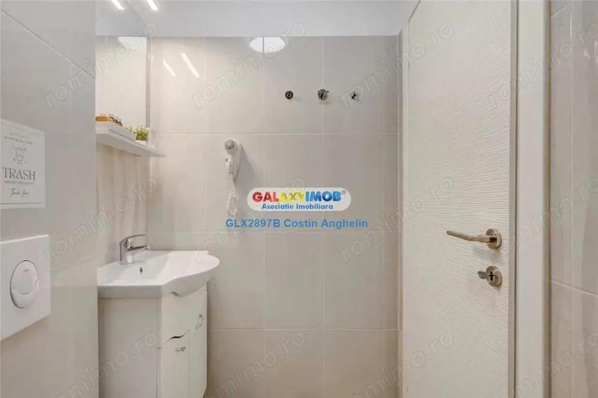 L-Heritage Collection: City View (Regim Hotelier) - Romana - 6