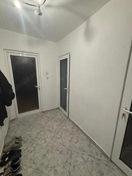 Proprietar!! Vand ap 2 camere - 5