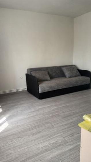 Vand apartament cu doua camere decomandat cu centrala proprie in Turnu Severin, zona Crihala - 5