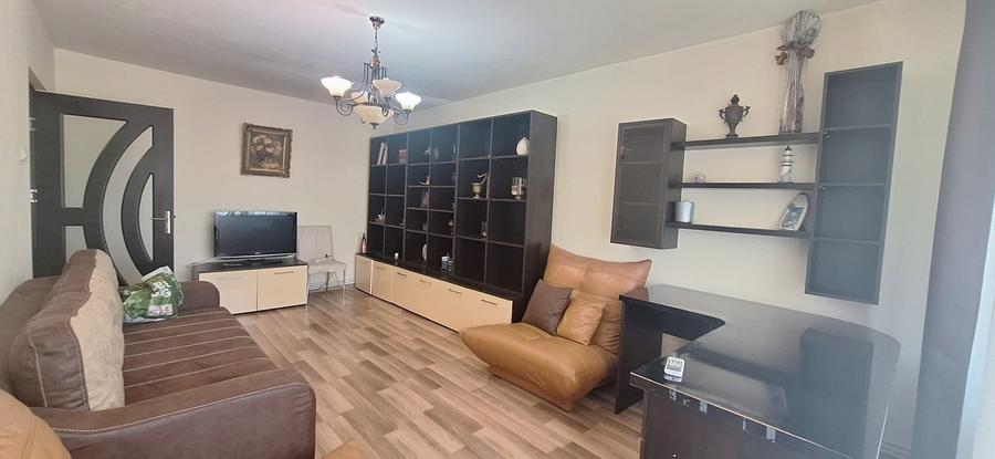 GARA 3 CAMERE DECOMANDATE 2 BAI 2 BALCOANE ET 2 IMBUNATATIT MOBILAT GAZE 550 EUR - 3