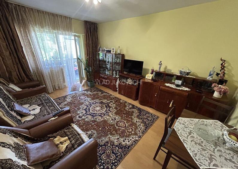 Apartament 3 camere zona Dacia