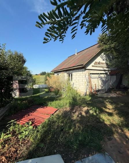 Casa la rosu, 64 mp + teren de 2600 mp, zona Frumoasa - 4