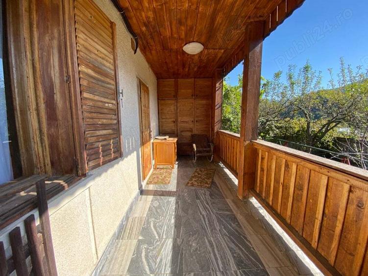 Casa de locuit sau vacanta in Firiza, Maramures - 10
