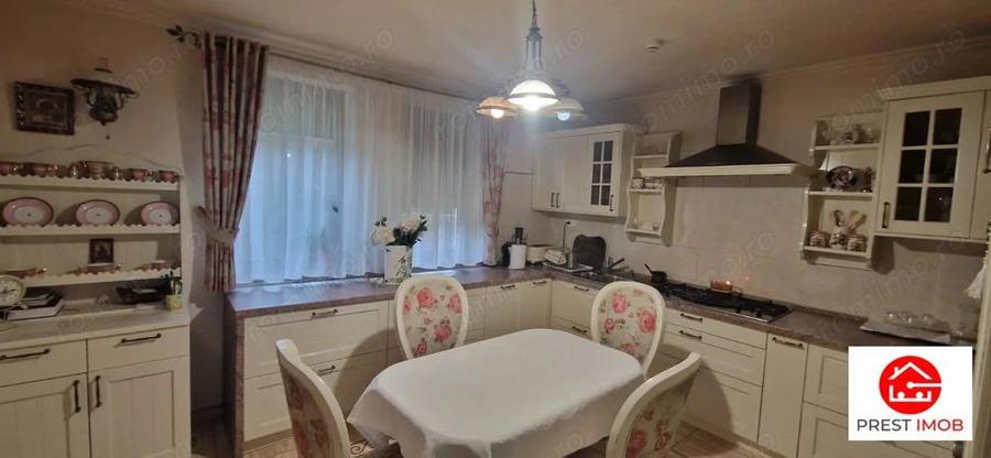 De vanzare vila in Corunca - 16