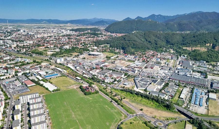 Teren intravilan cu PUZ - 12