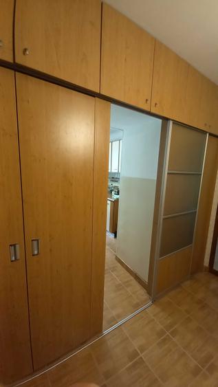 Apartament cu 2 camere semidecomandat în Rovine
