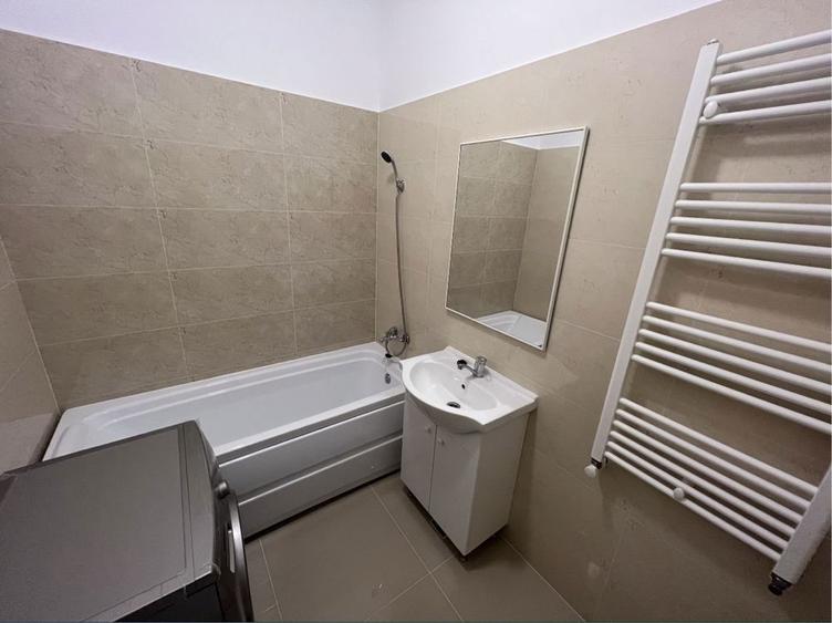 Inchiriez garsoniera Militari Residence 330 euro - 4