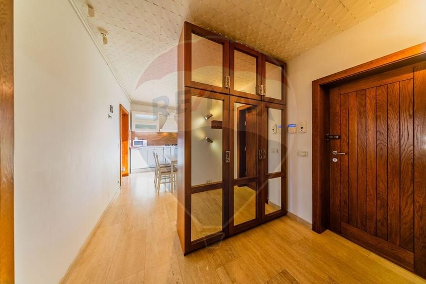 Apartament luminos cu 2 camere de inchiriat Ultracentral,Arad - 11