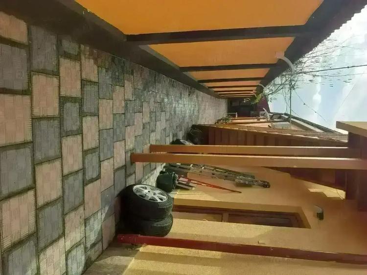 Vanzare Casa + 2 Spatii Comerciale suprafata de 283.mp., in zona Centrala - Str. Rahova - 13