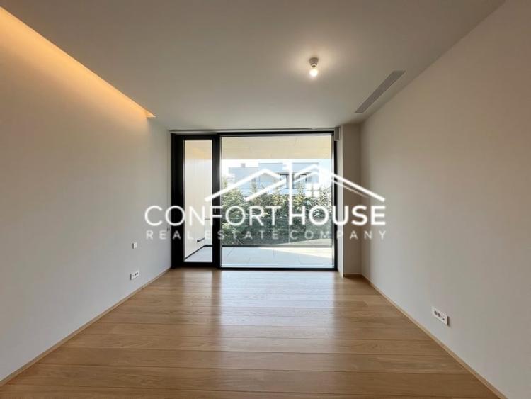 Vila cu arhitectura moderna, sistem Smart Home, piscina, IANCU NICOLAE - 42