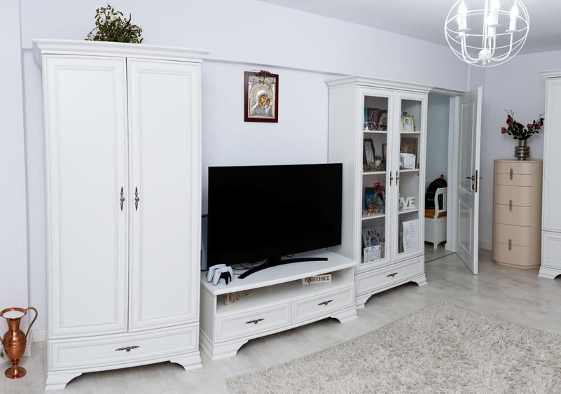 2 camere Eremia , RENOVAT / mobilat / utilat , finisaje superioare ! - 5