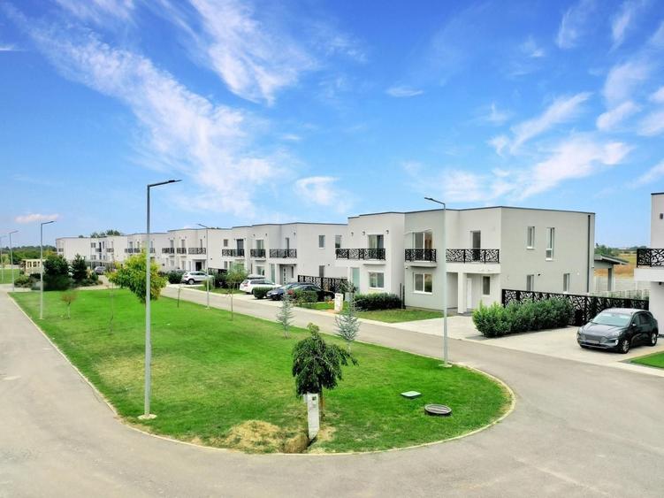 Case Individuale | 5 Camere | Dotari Moderne | Bucovat | Comision 0% - 1