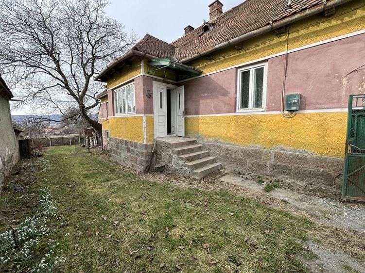 Casă cu 3 camere 75 M? utili cu 2900 M? teren - 1