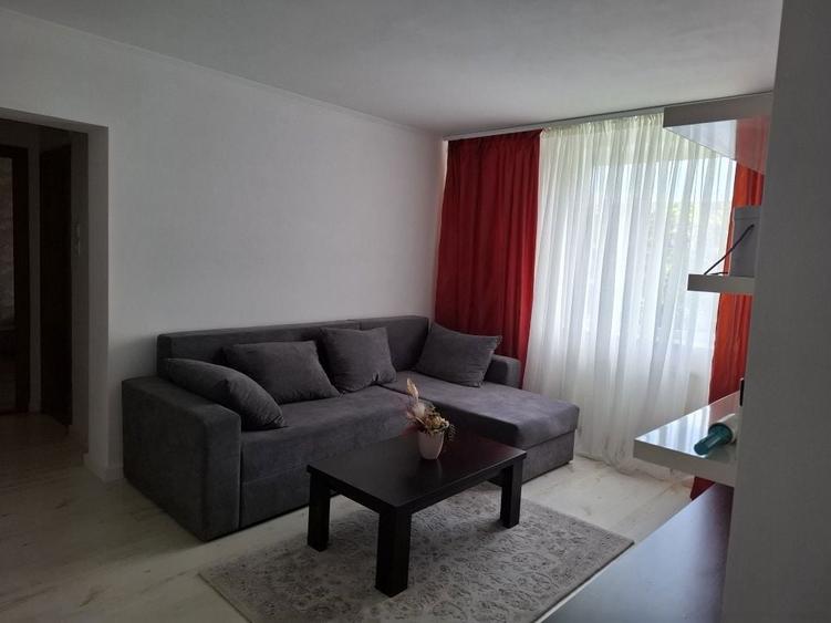 Inchiriez apartament 2 camere,zona Sp Militar,mobilat si utilat - 1