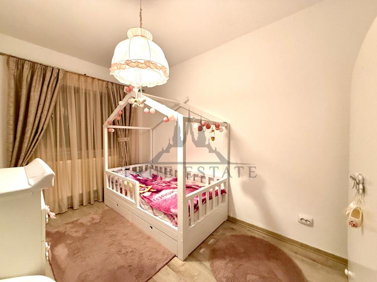 Vila tip duplex de vanzare cu doua locuri de parcare - 9