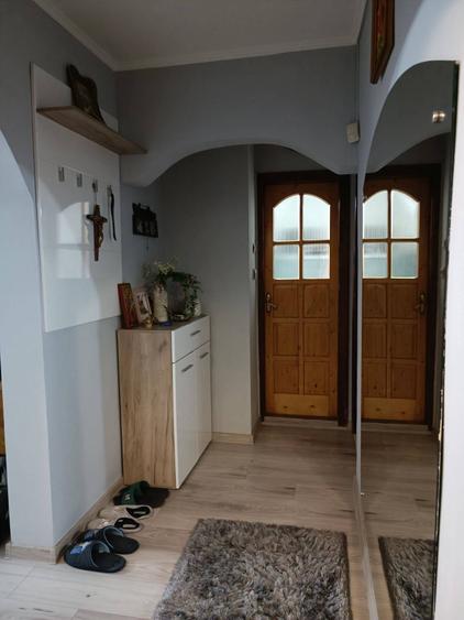 Apartament cu 3 camere decomandate, confort sporit, 90 mp, finisat modern, mobilat si utilat, zona B - 6